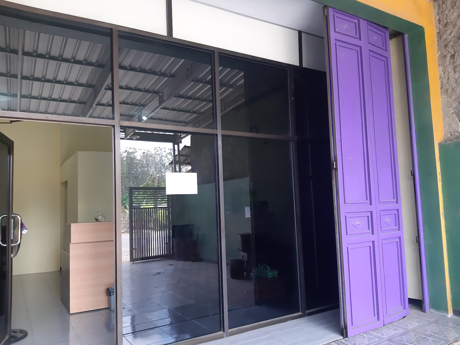 Tampak Depan Kantor Notaris Fitthriana Bawazier Slawi